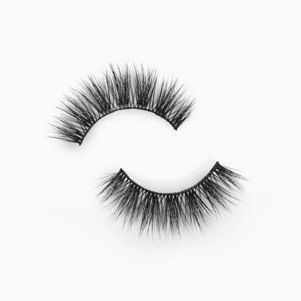 Um Hi!  Synthetic Hair Lashes Sale - Image 2